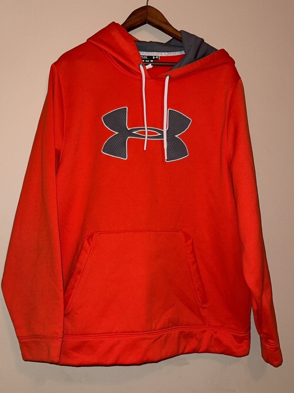 Under Armour Men’s Orange Hoodie with Gray Logo Size XL